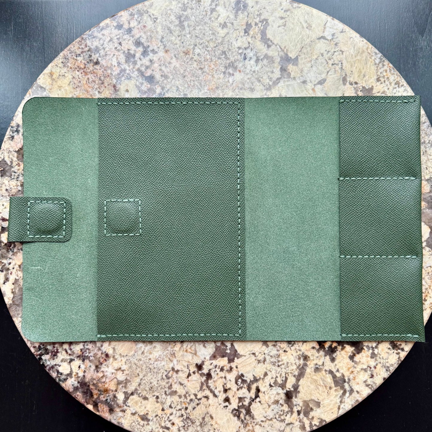 STUDIO PORTFOLIO ENGLAND GREEN (M)