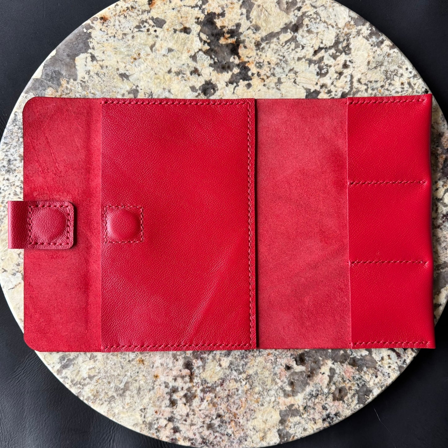 STUDIO PORTFOLIO CHERRY RED