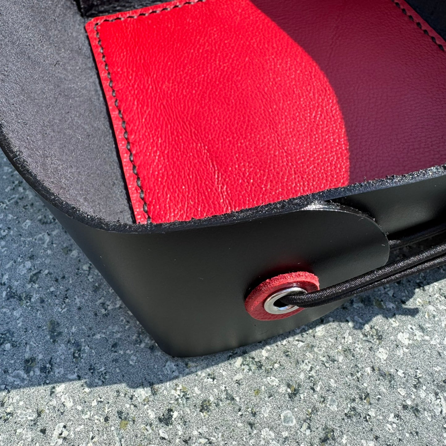 SQUARE VALET TRAY