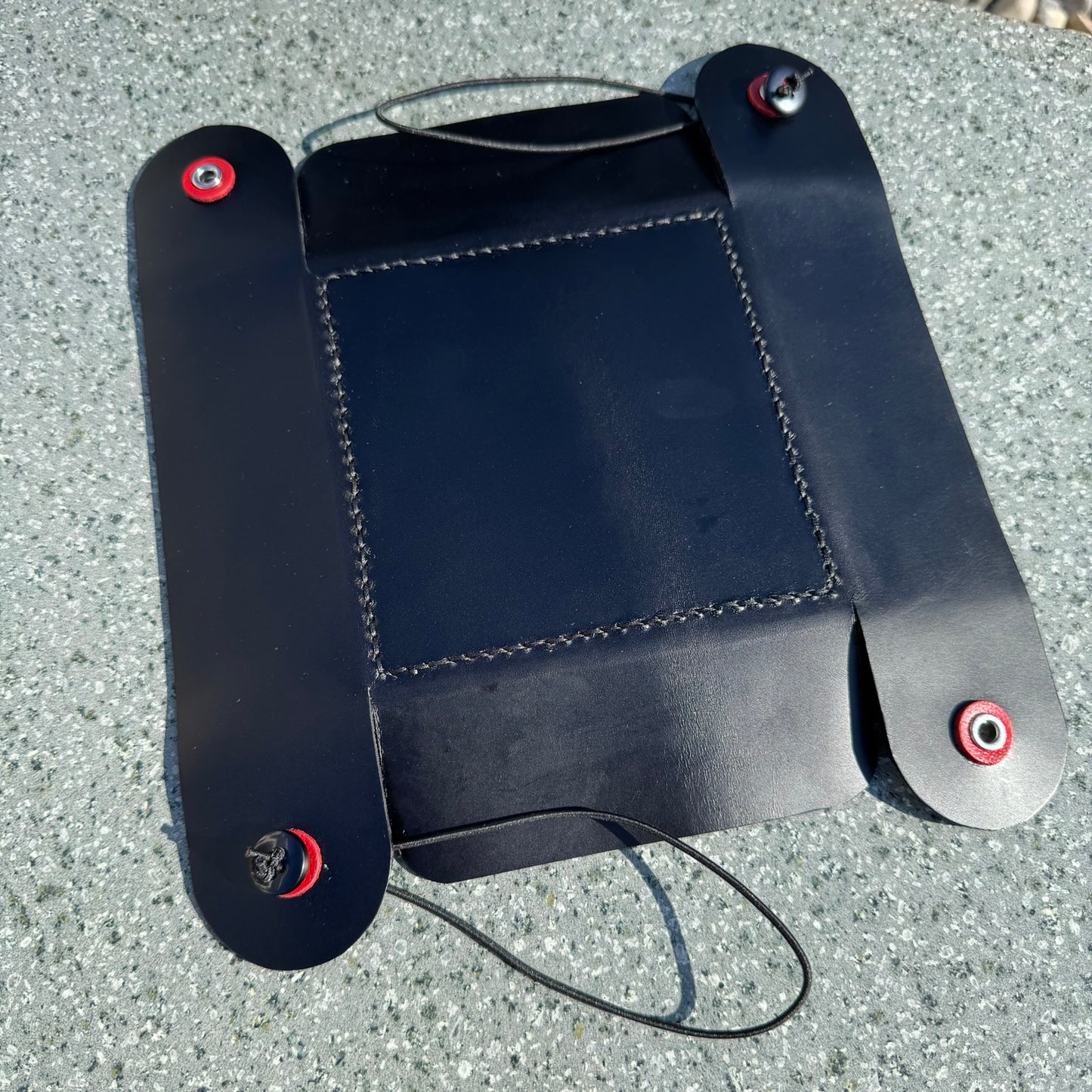 SQUARE VALET TRAY