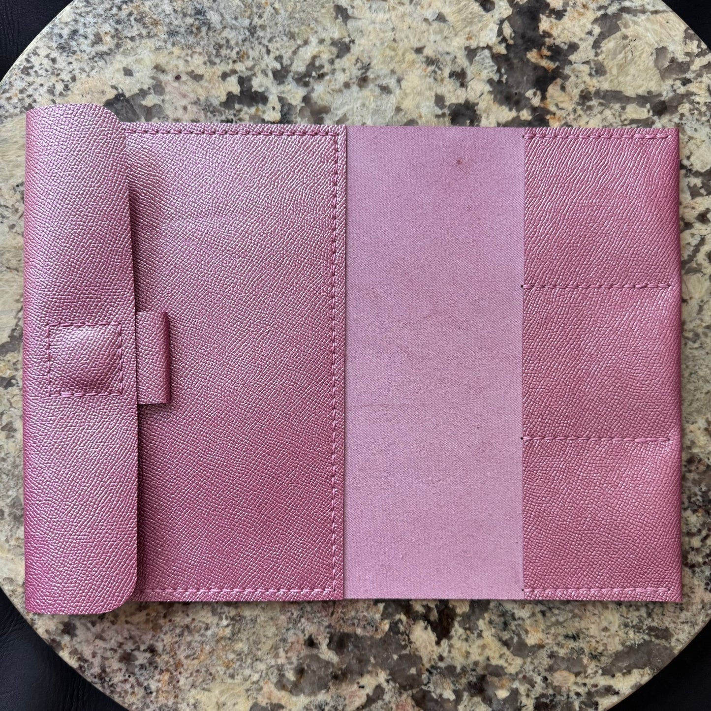 STUDIO PORTFOLIO Ltd. Ed. PINK (M)