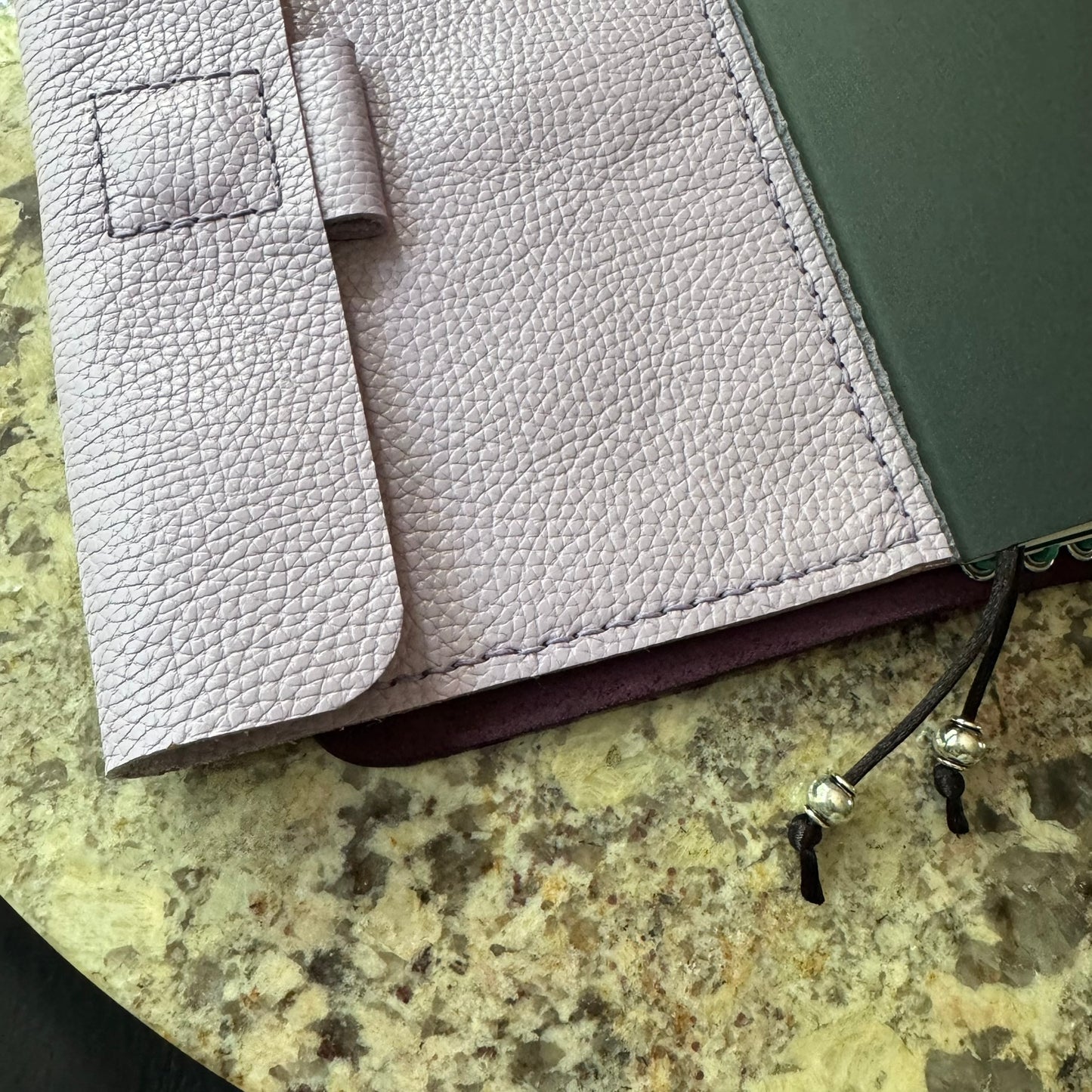 STUDIO PORTFOLIO LILAC (M)