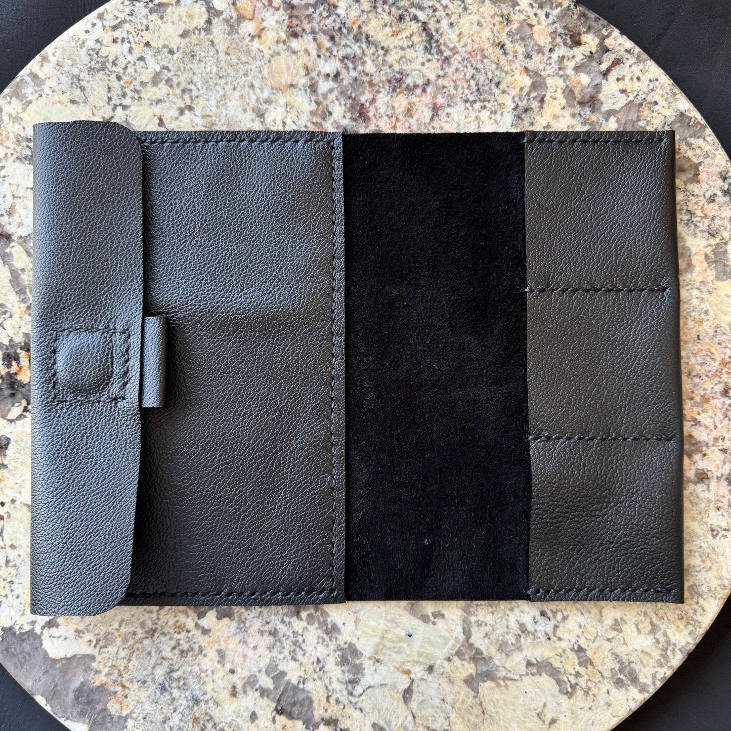 STUDIO PORTFOLIO BLACK