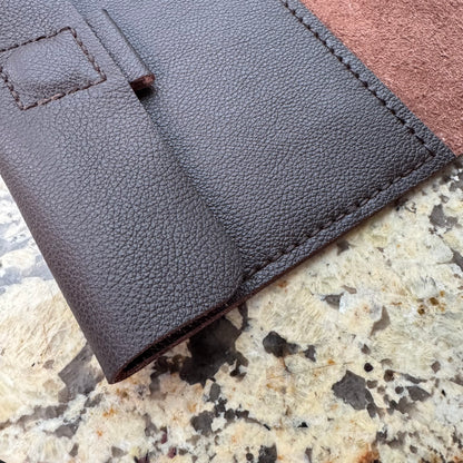 STUDIO PORTFOLIO Ltd. Ed. BROWN (M)