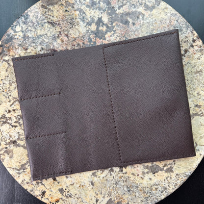 STUDIO PORTFOLIO Ltd. Ed. BROWN (M)