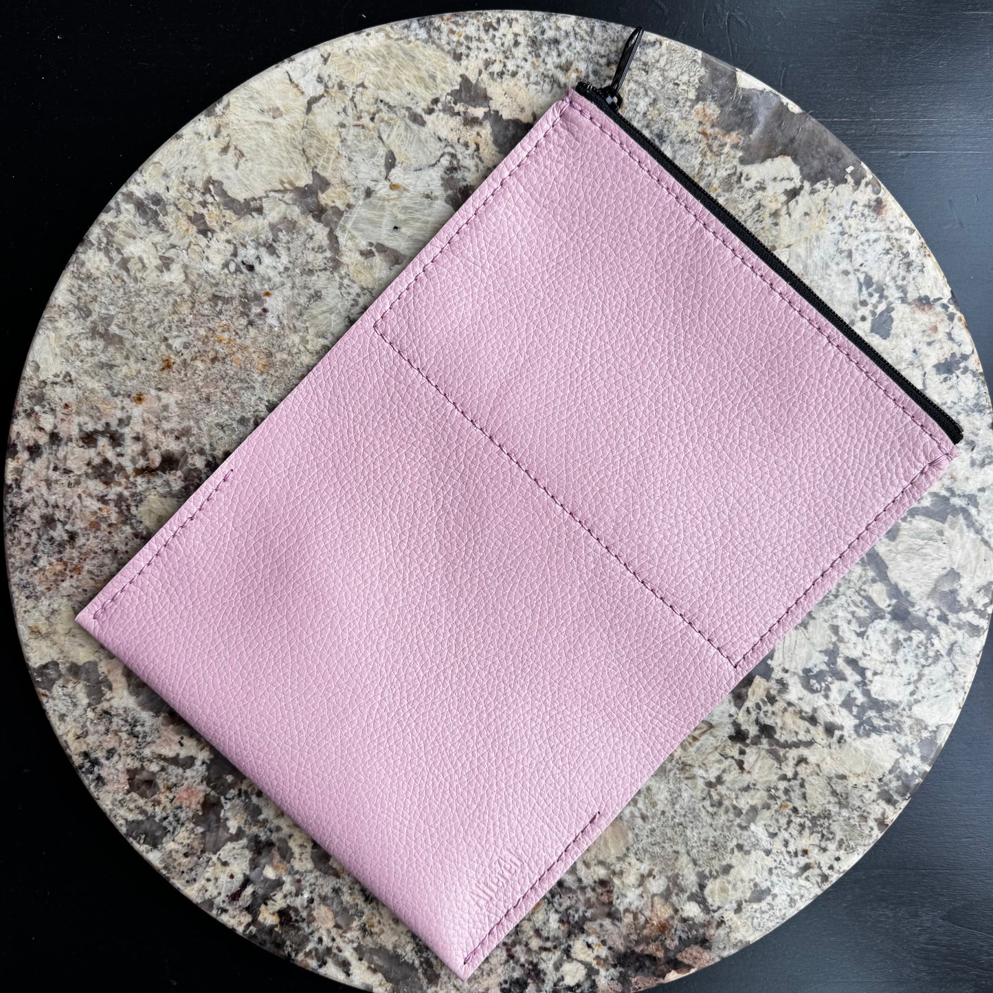 THE PORTFOLIO INSERT (A5) Lady Pink