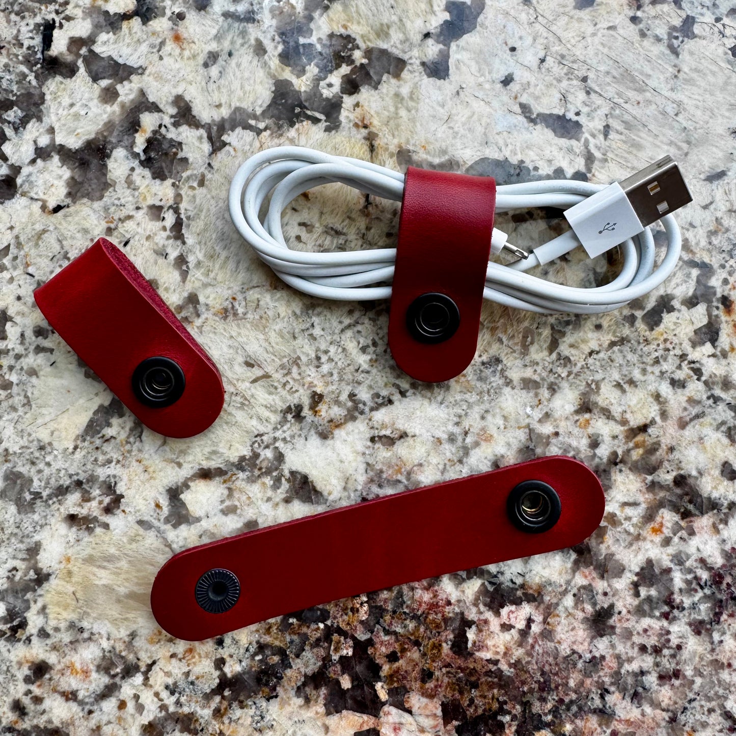 CORD ORGANIZERS TRIO