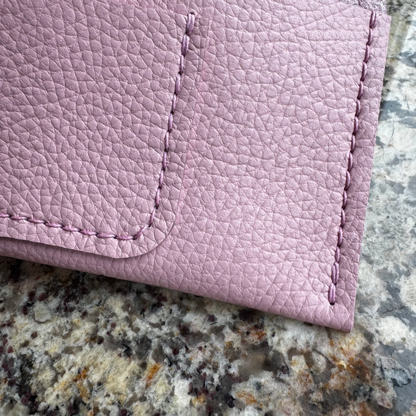 THE PORTFOLIO INSERT (A5) Lady Pink