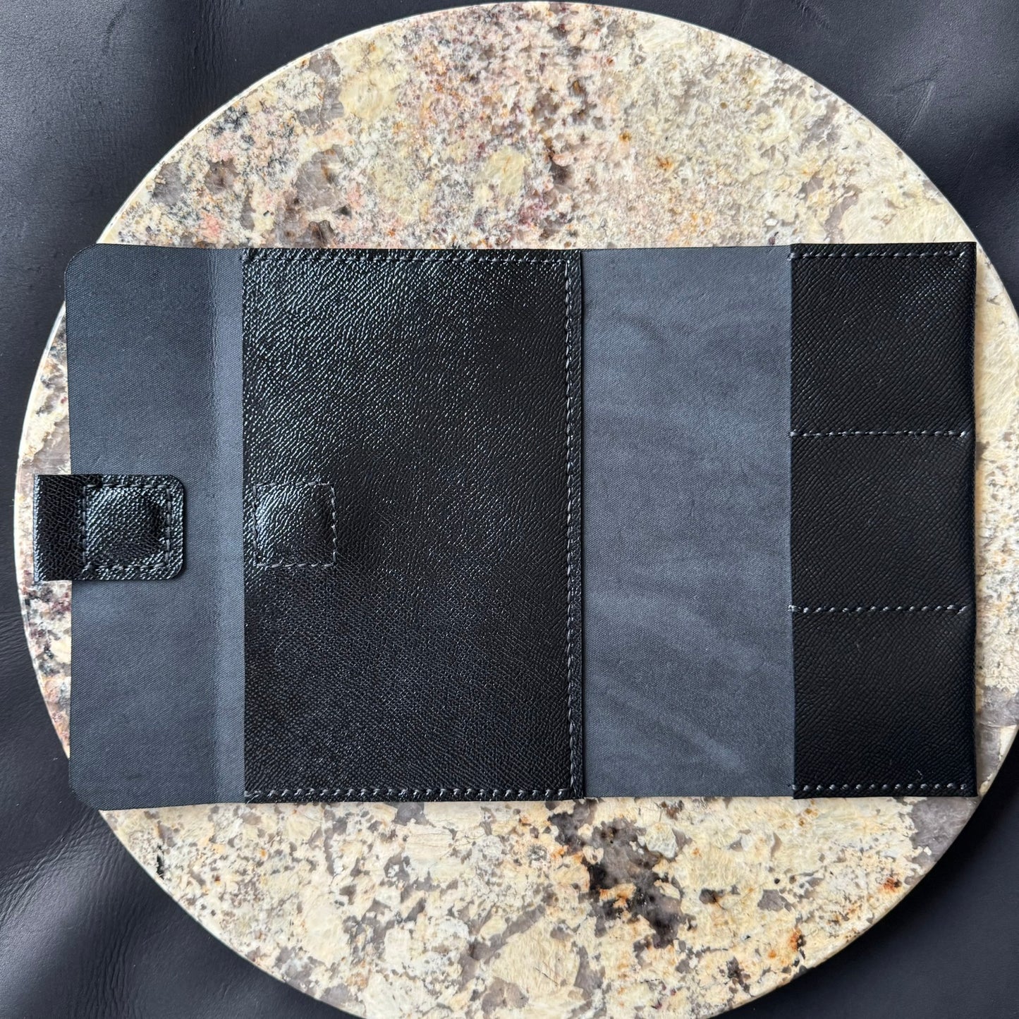 STUDIO PORTFOLIO LIMITED EDITION