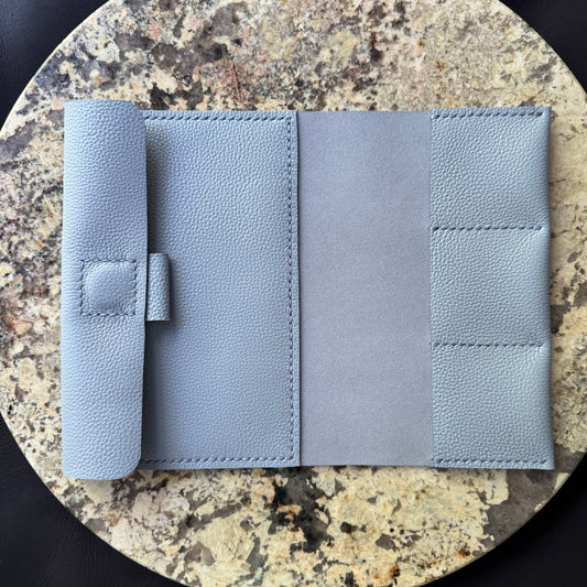 STUDIO PORTFOLIO Ltd. Ed. BLUE (M)