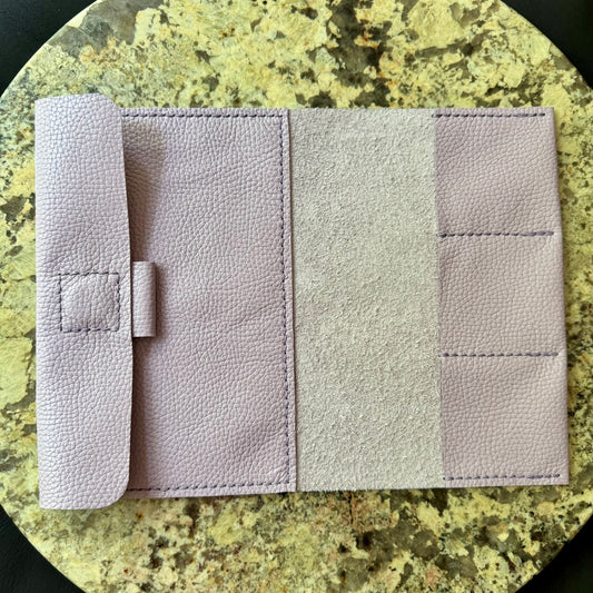 STUDIO PORTFOLIO LILAC (M)
