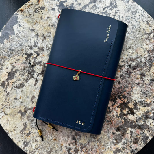 AGENDA TRIFOLD with multi-pocket system (A5 / fits all 5.8x8.6")