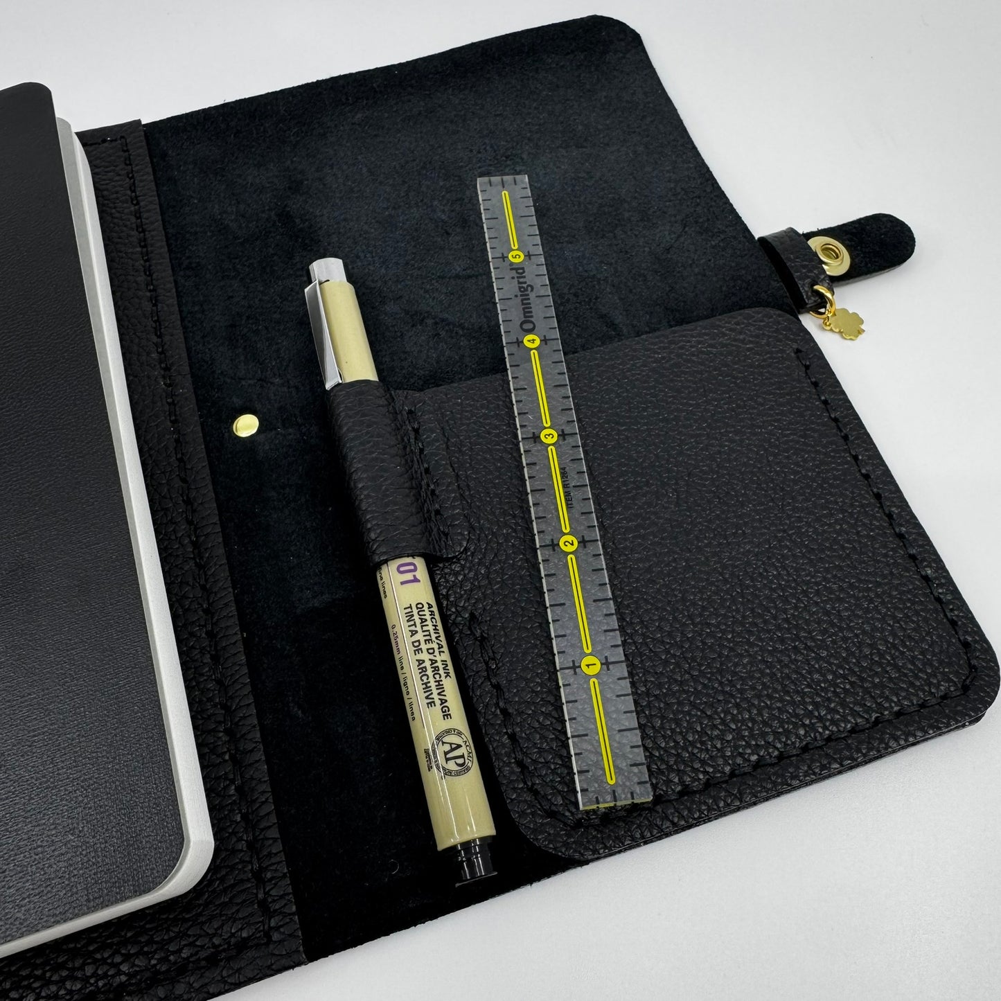 CARRY FOLIO